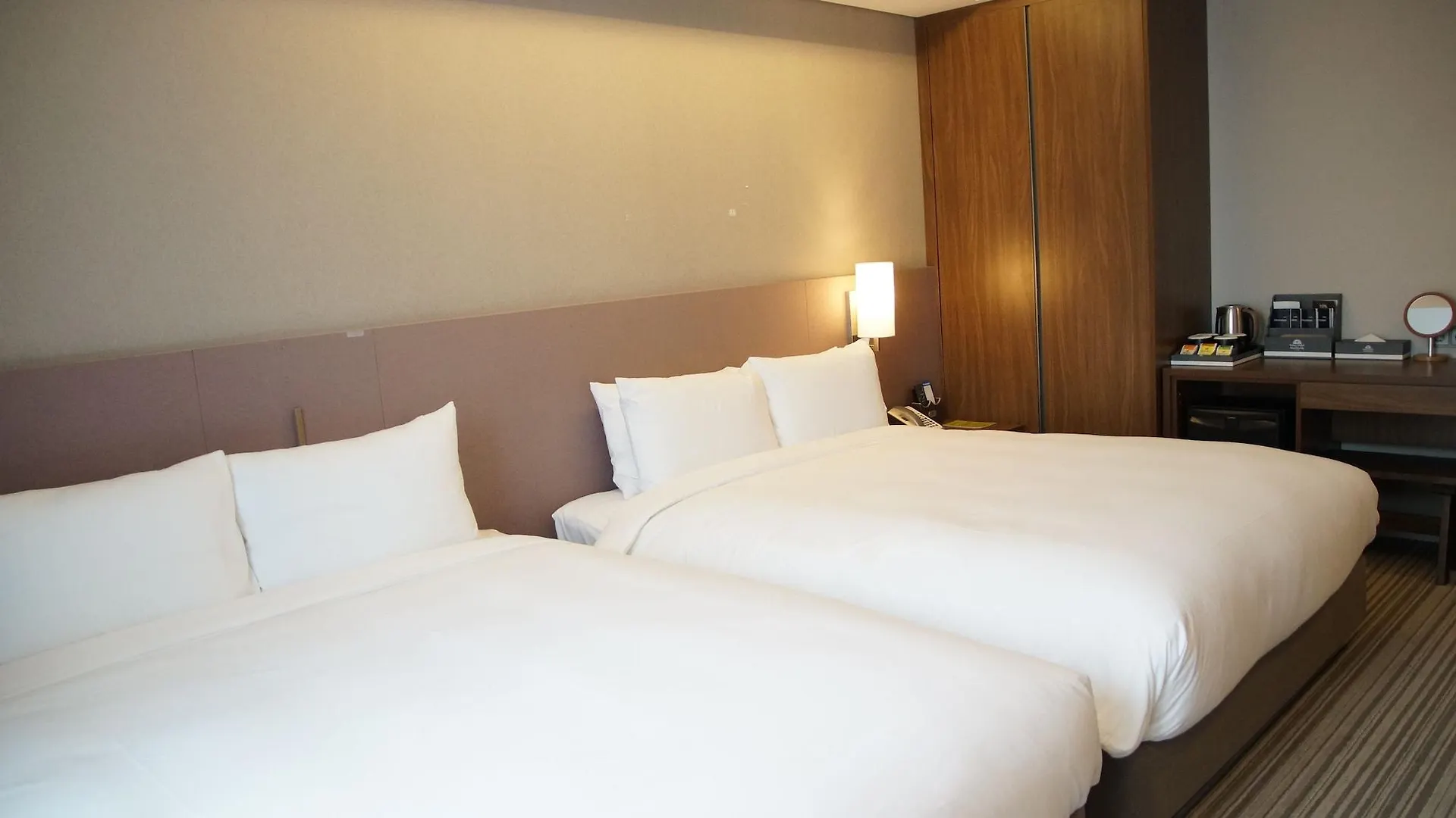 Value Hotel Puszan 4*,