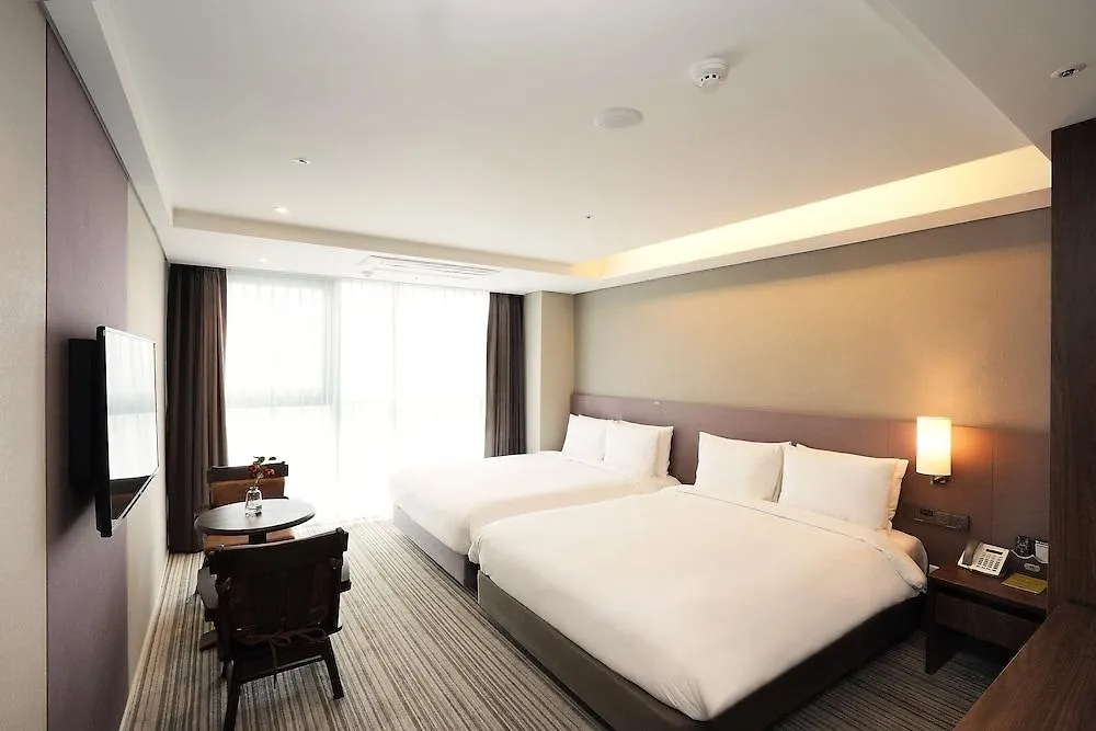 Value Hotel Busan 4*,