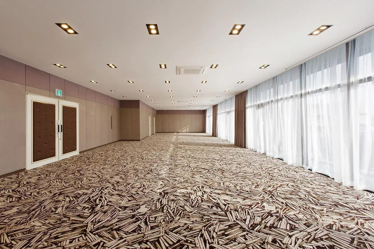 Value Hotel Busan 4*,